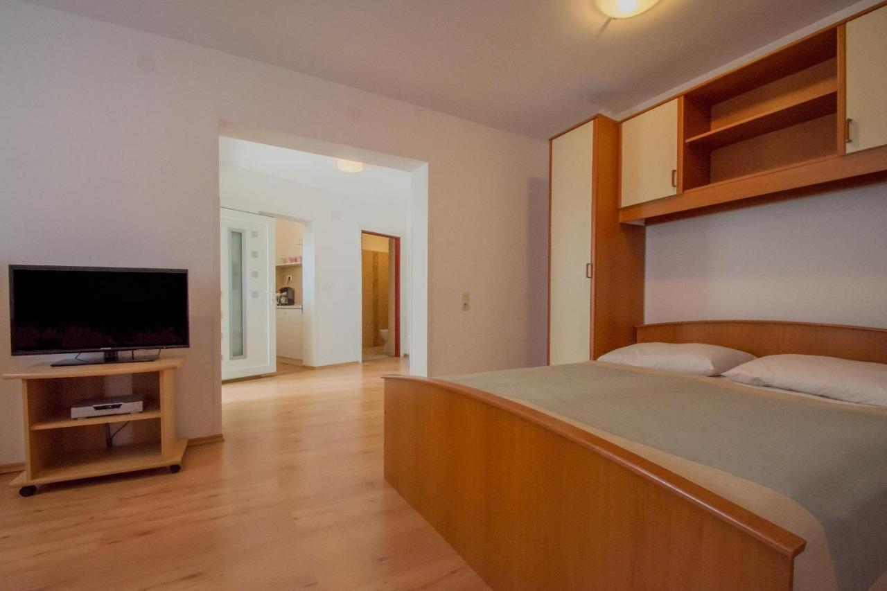 Apartments Sabina - 100M From Sea Crikvenica Ngoại thất bức ảnh
