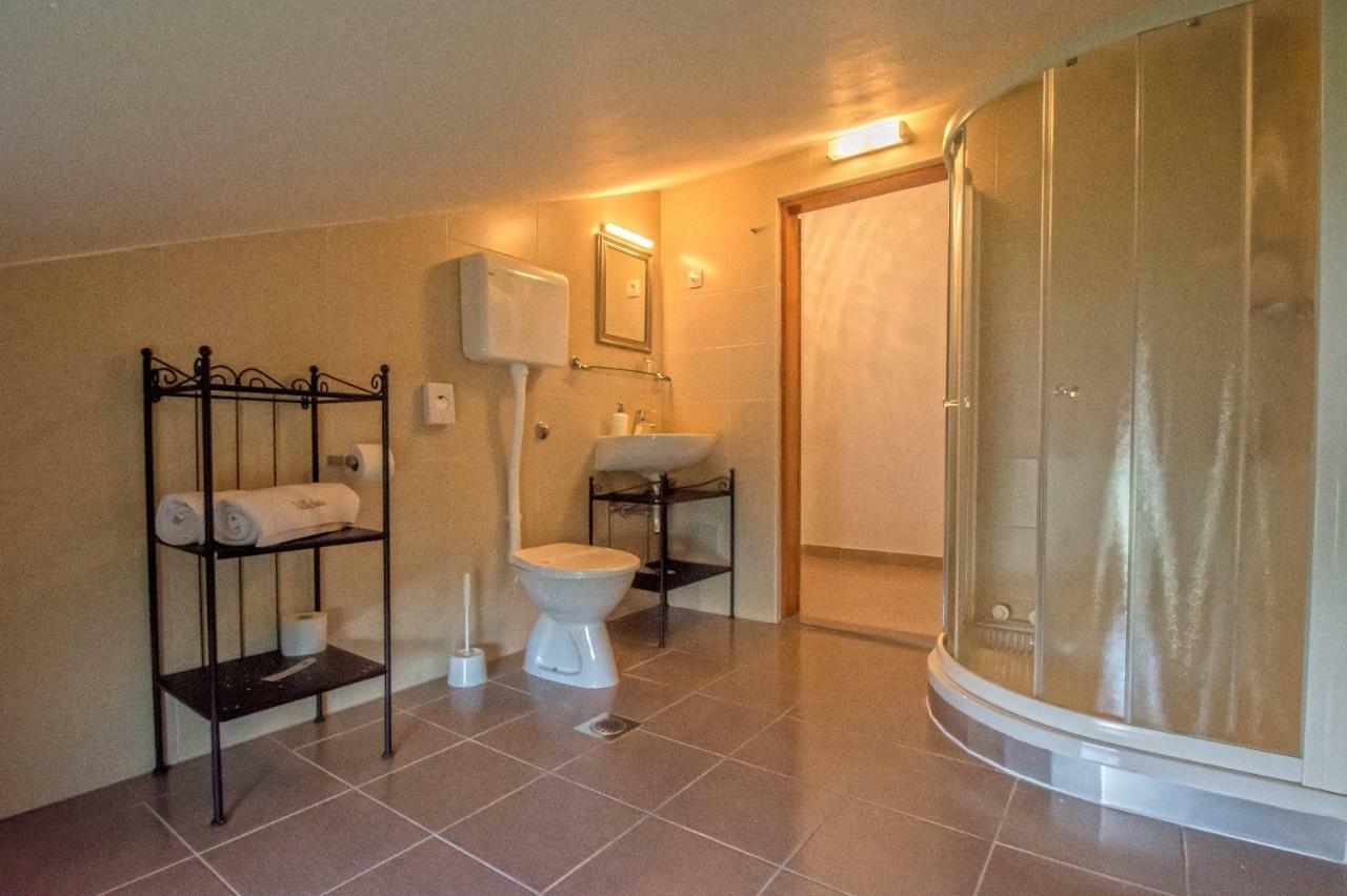 Apartments Sabina - 100M From Sea Crikvenica Phòng bức ảnh